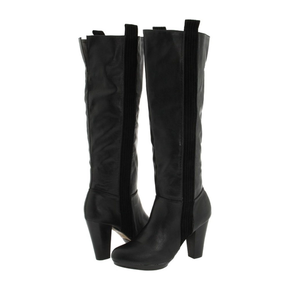 VOLATILE Clearwater Woman Boots